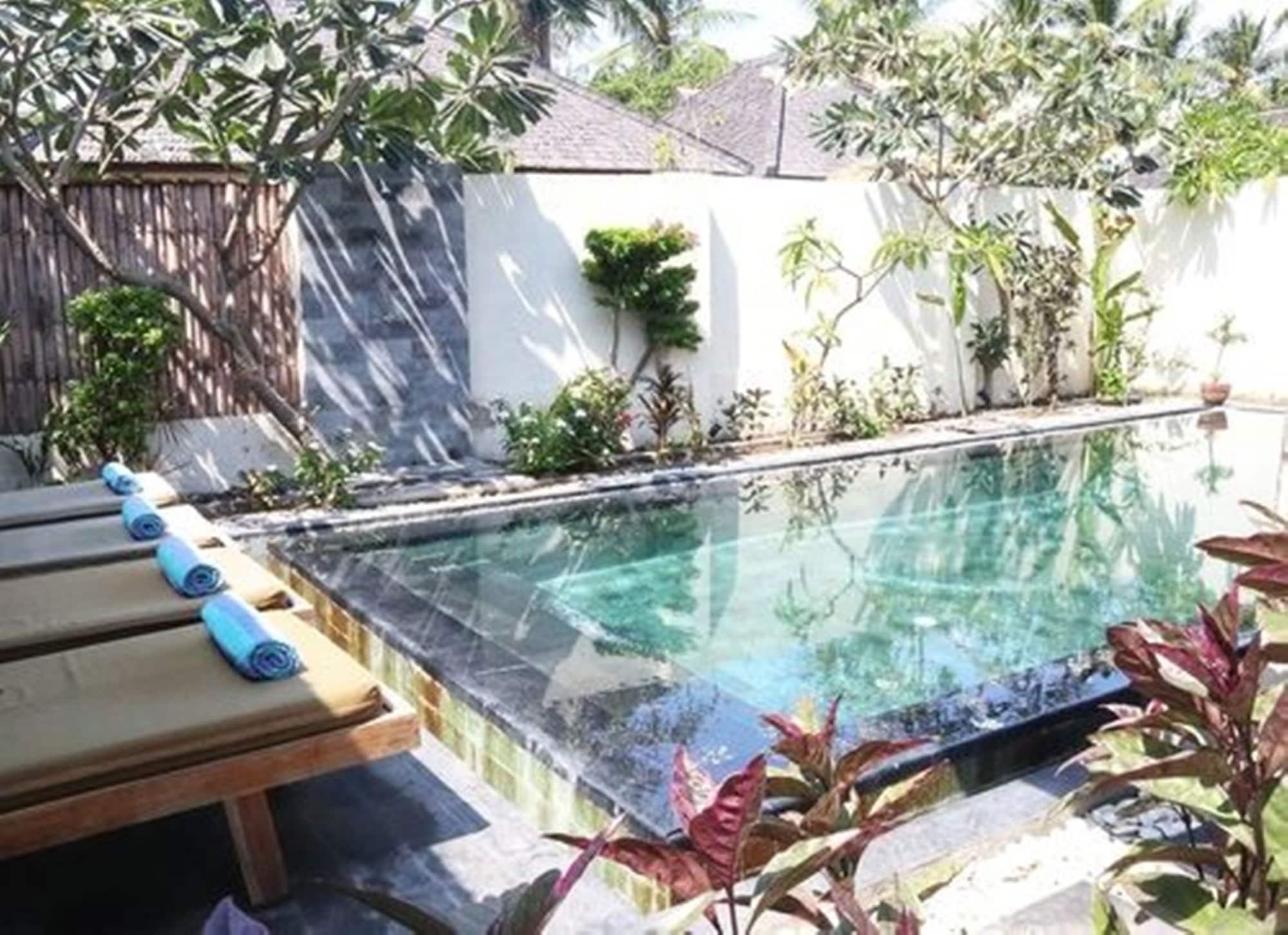 Kelapa Luxury Villas Gili Trawangan Exterior photo