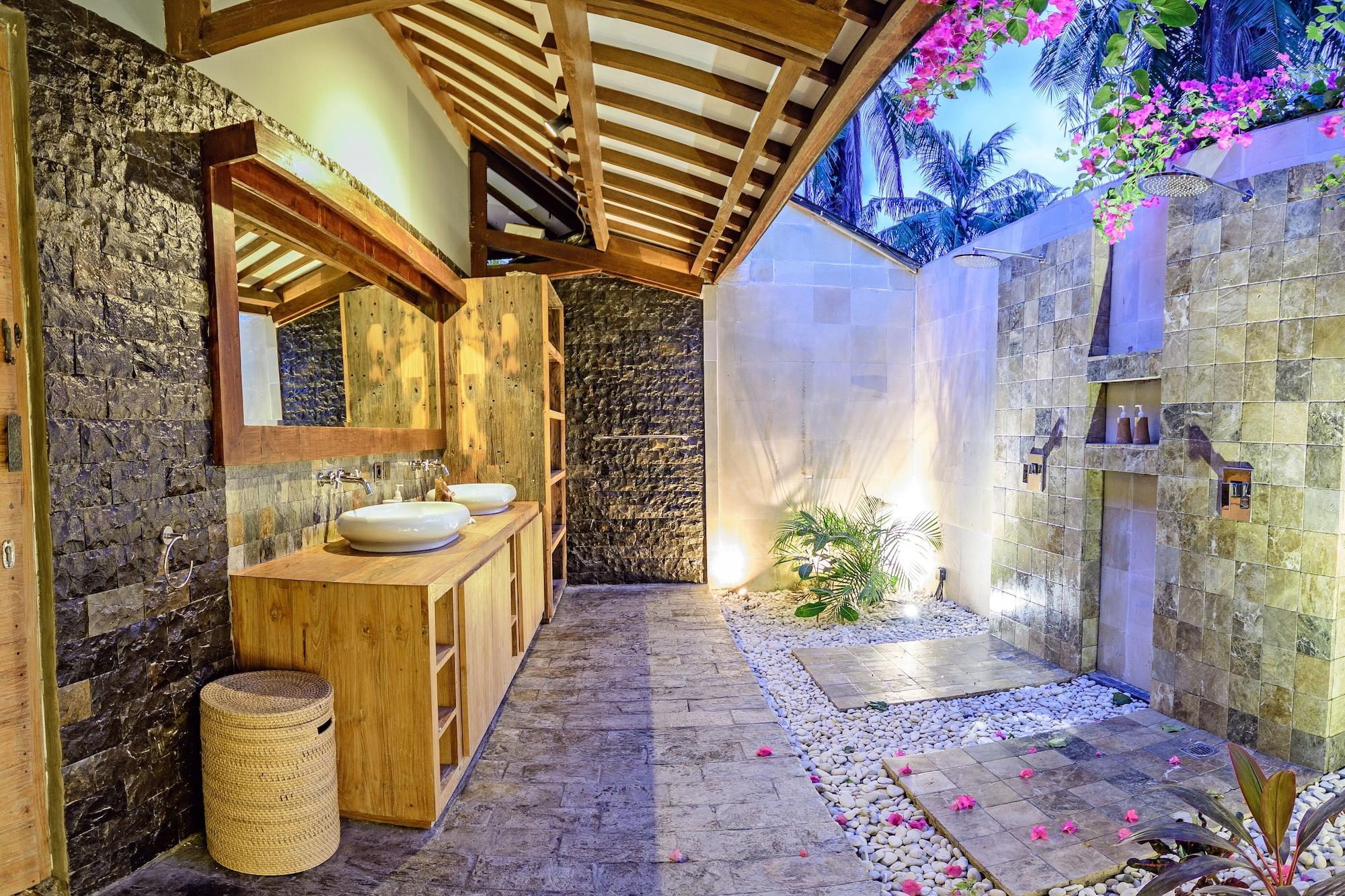 Kelapa Luxury Villas Gili Trawangan Exterior photo