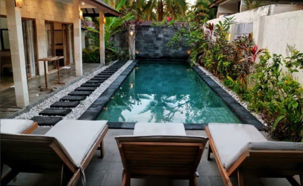 Kelapa Luxury Villas Gili Trawangan Exterior photo