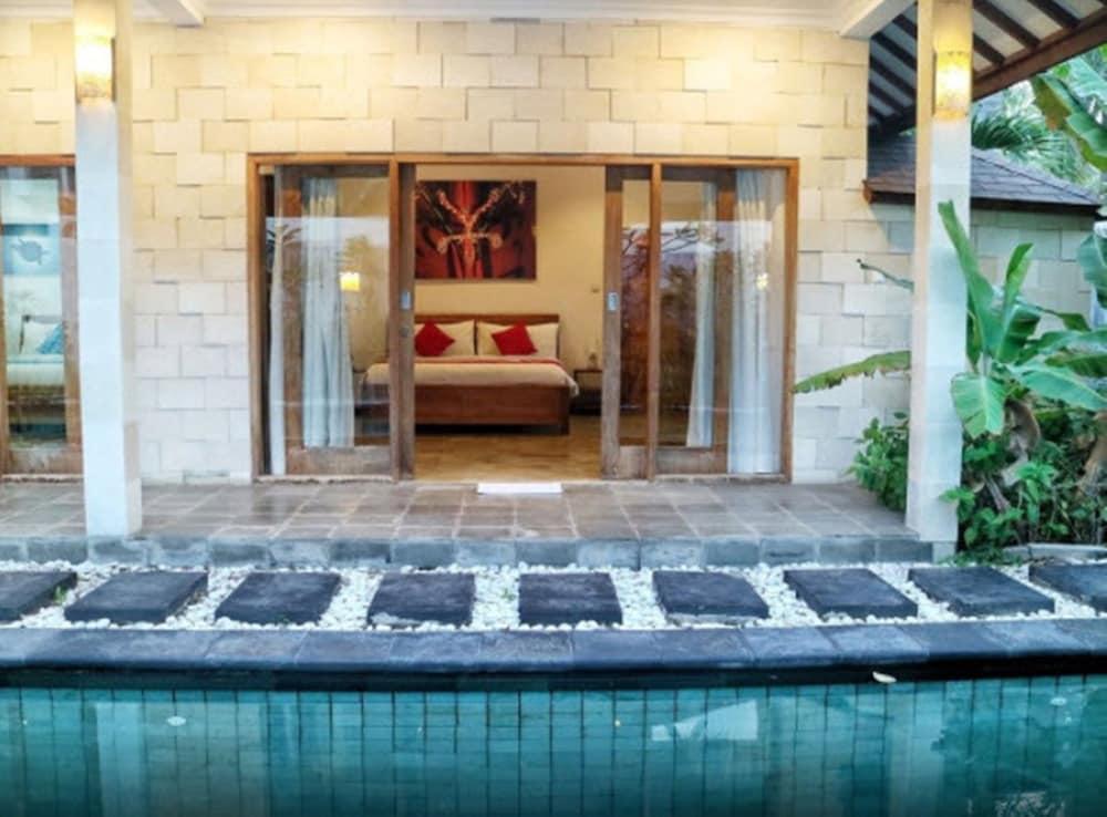 Kelapa Luxury Villas Gili Trawangan Exterior photo