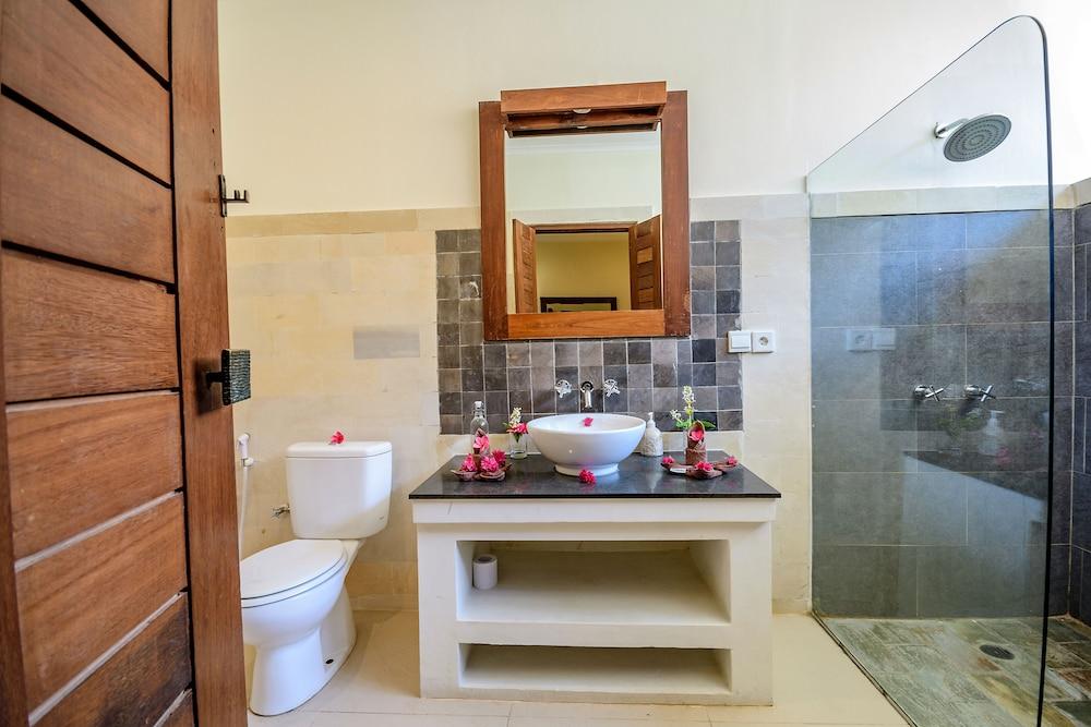 Kelapa Luxury Villas Gili Trawangan Exterior photo