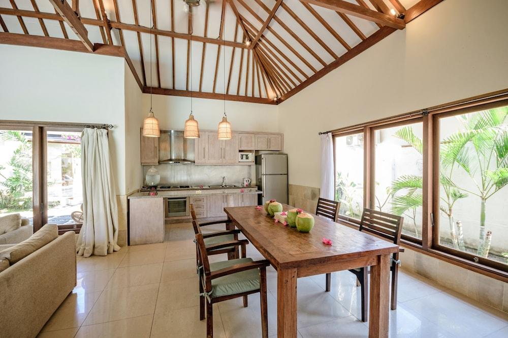Kelapa Luxury Villas Gili Trawangan Exterior photo