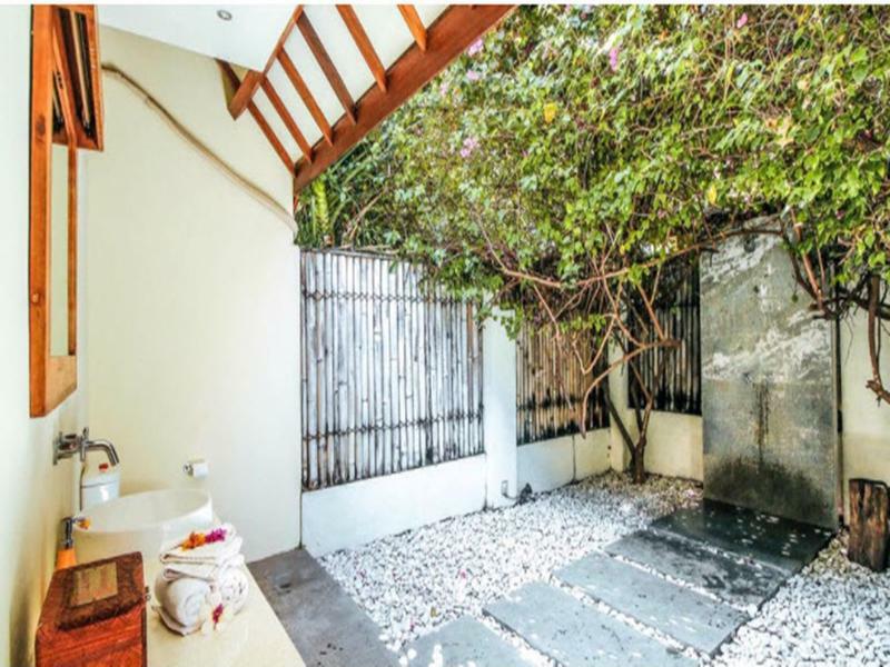 Kelapa Luxury Villas Gili Trawangan Exterior photo